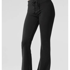 Sway Bootcut Sweatpant